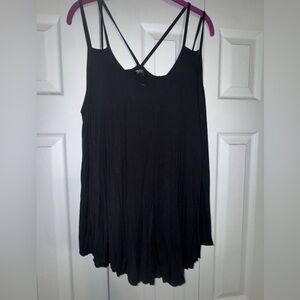 Woman’s black tank top